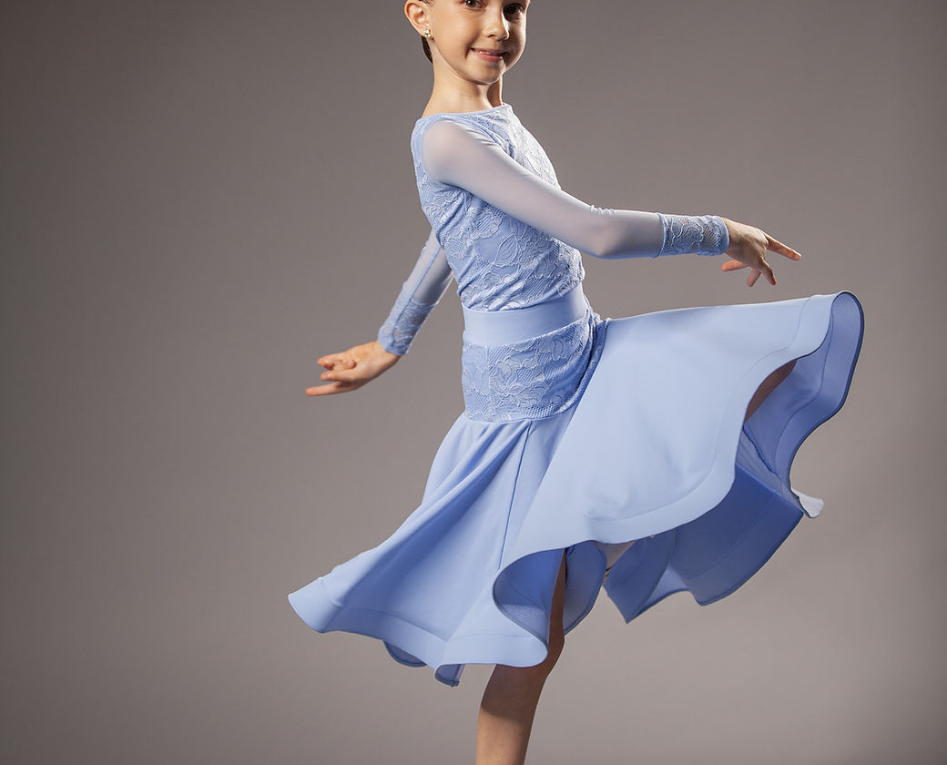 Juvenile dress Emily in bluebell color