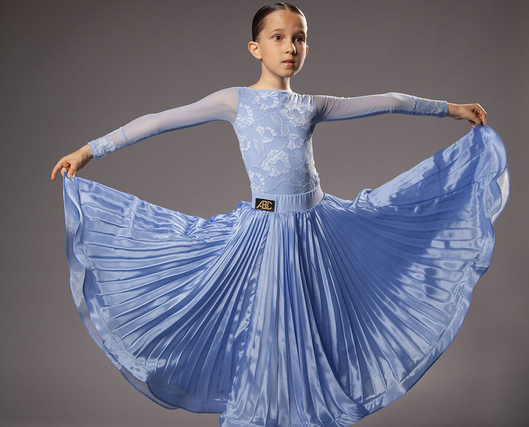 Juvenile dress Emily in bluebell color