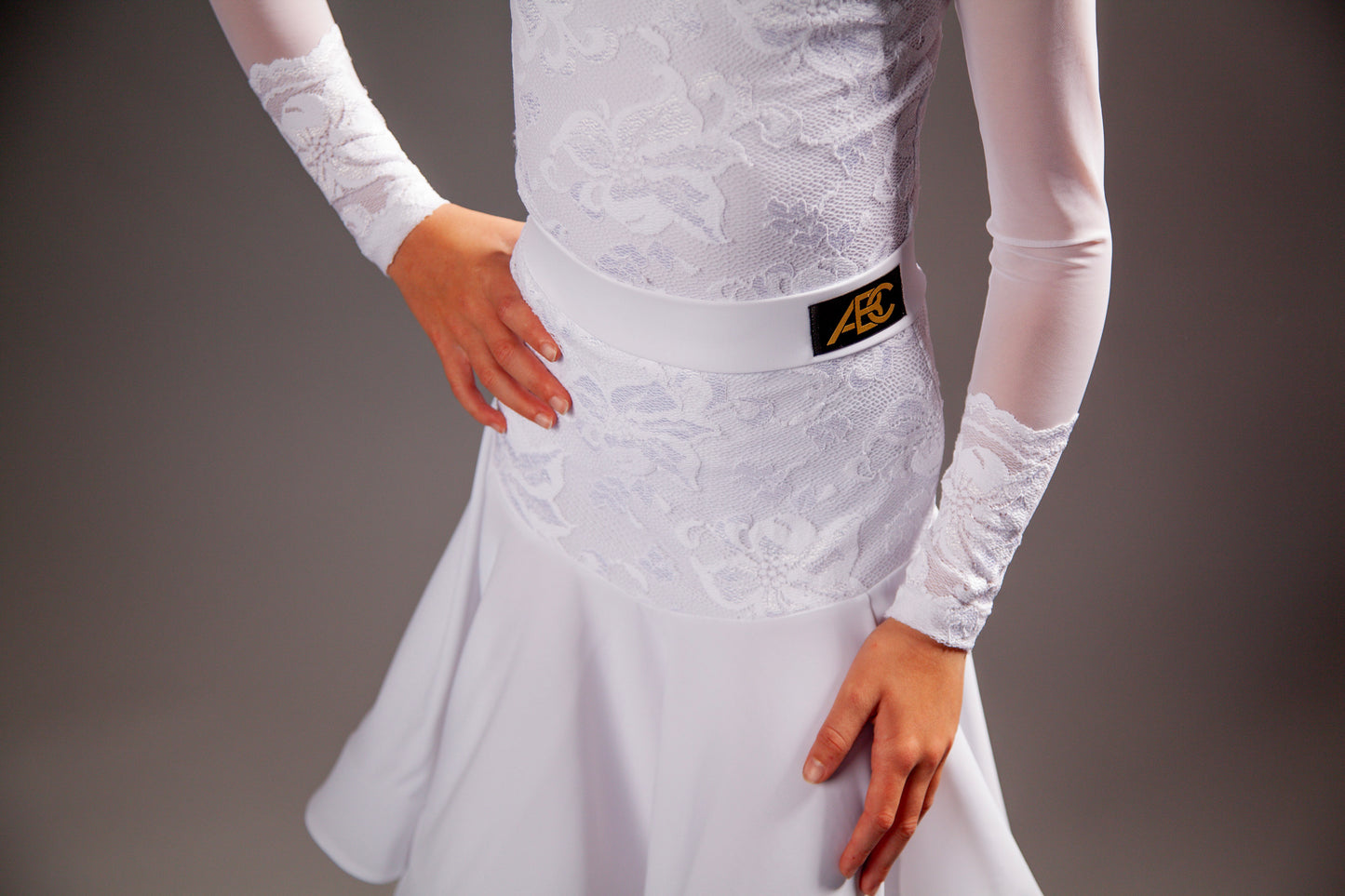 Juvenile dress Emily in white color
