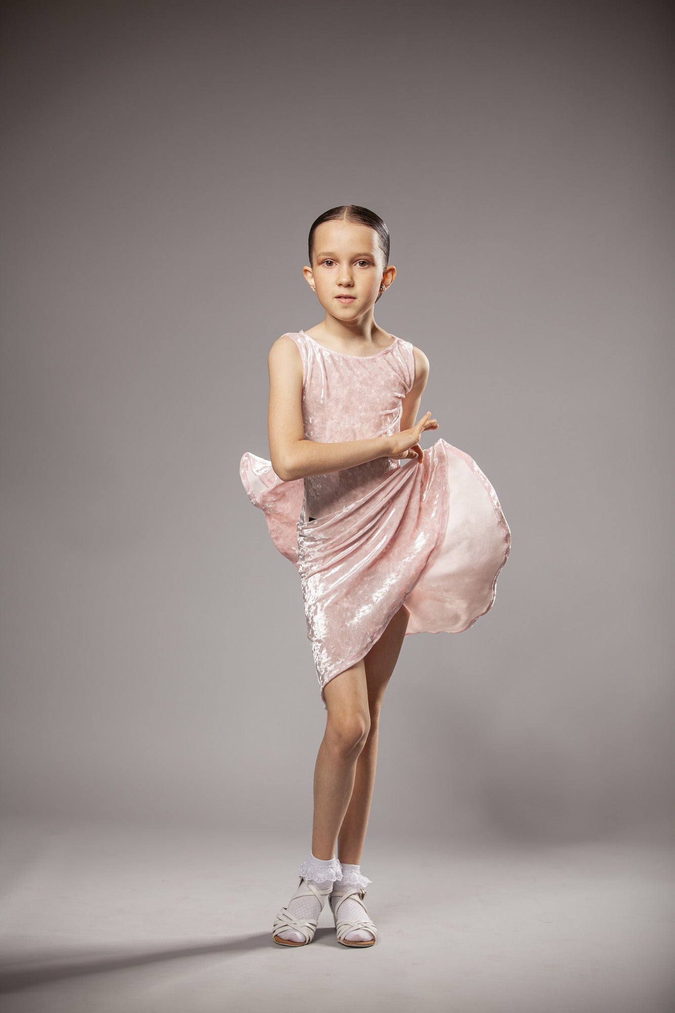 RENT ME: Pink Azalea dress in size Small