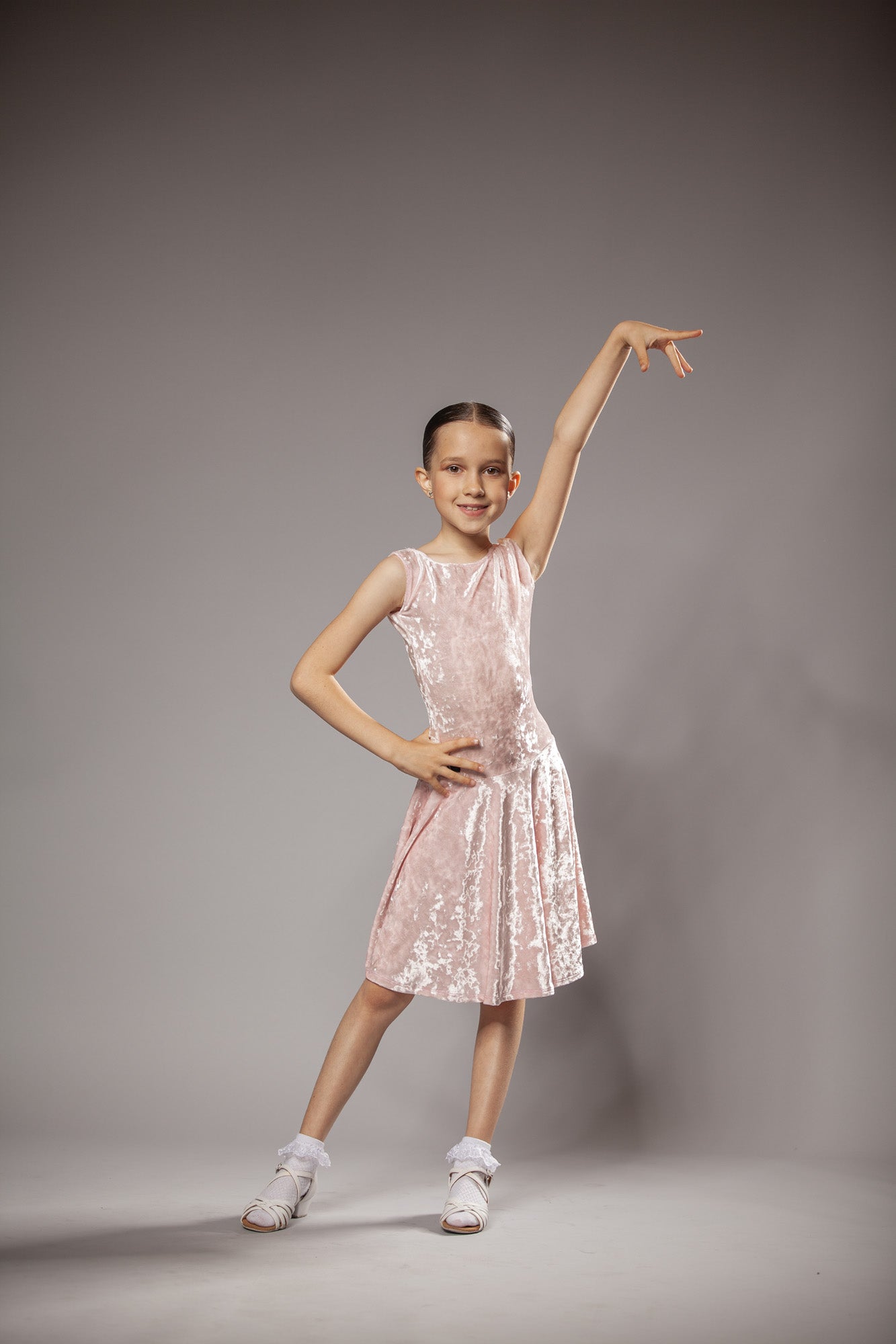 RENT ME: Pink Azalea dress in size Small