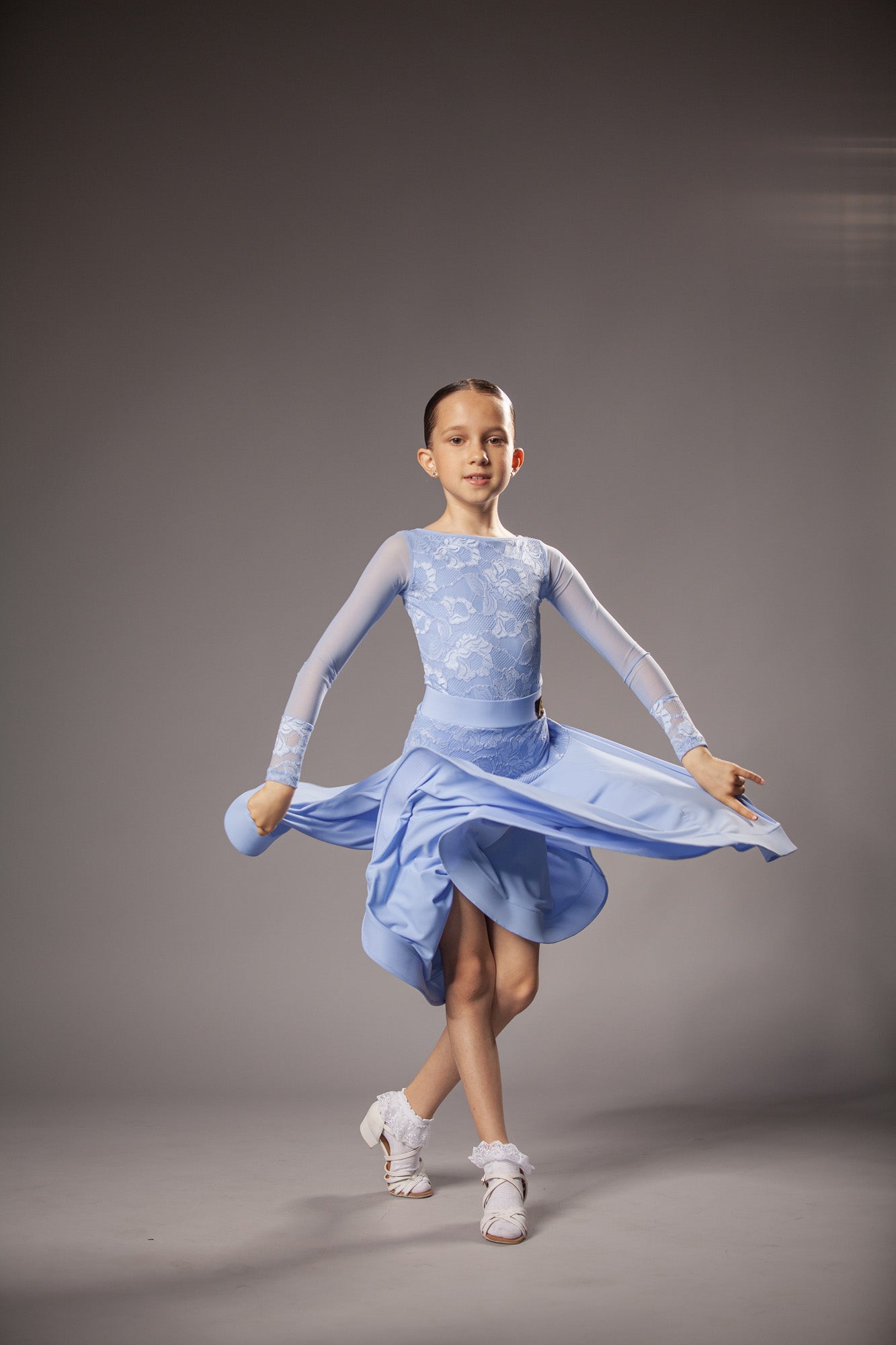 Juvenile dress Emily in bluebell color