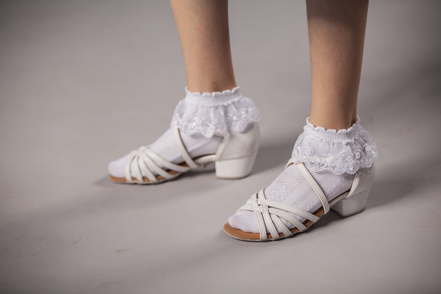 White socks with laces, set of 3 pairs
