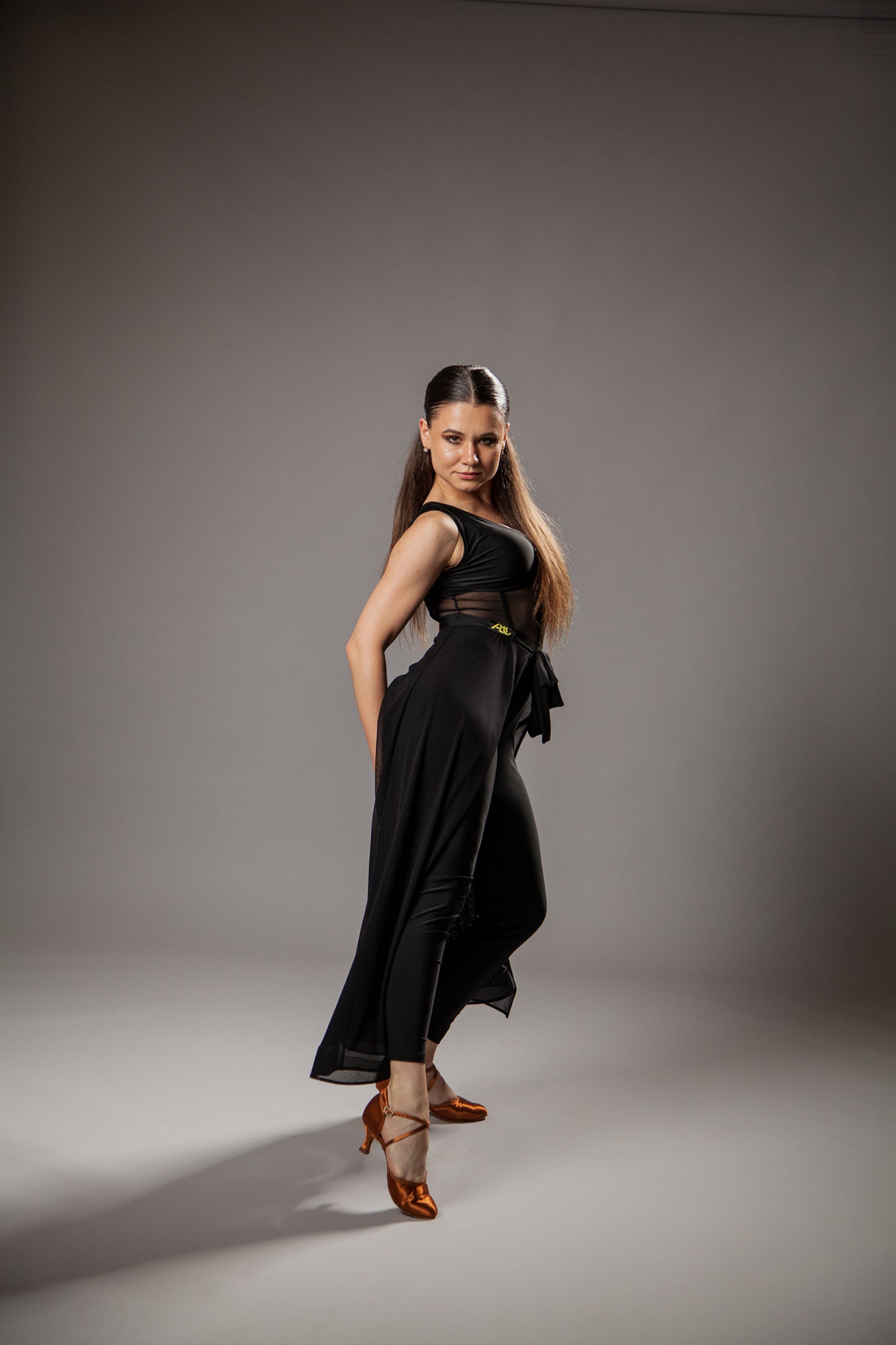 Smooth Dance Practice Wear "Courage"