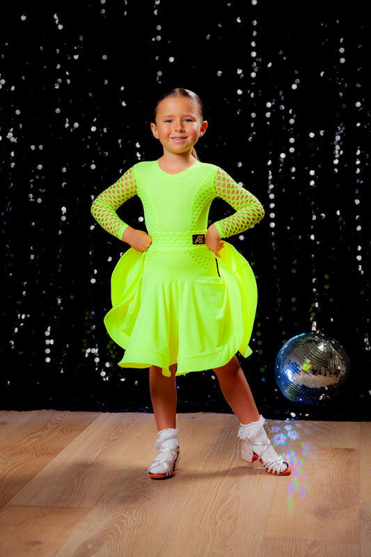 Juvenile dress Alexandra in tropic lime color