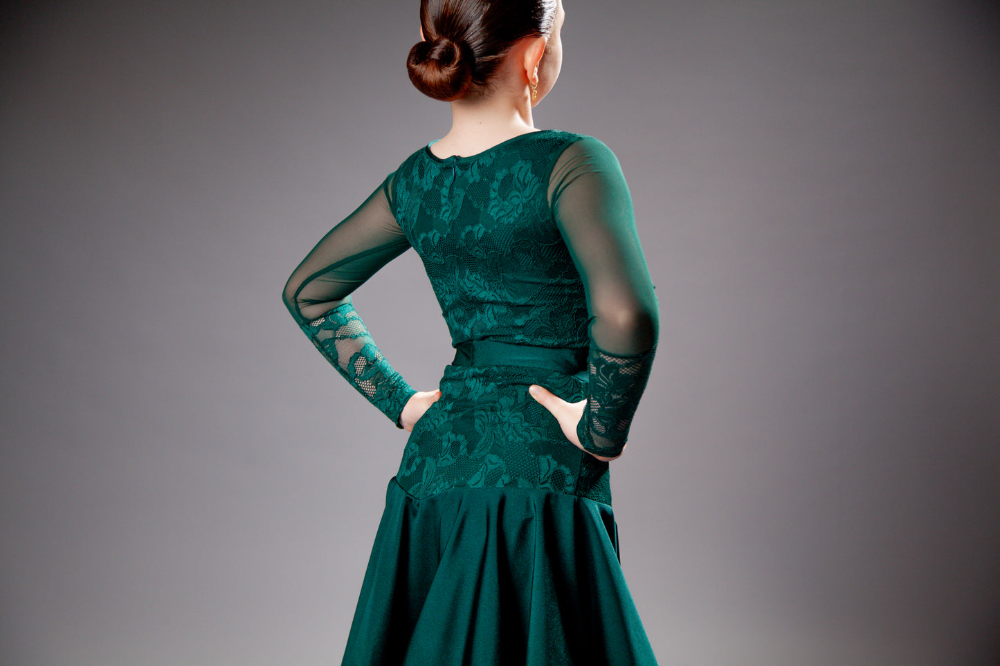 Juvenile dress Emily in forest green color