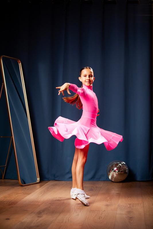 Juvenile dress Nicole in fluorescent pink