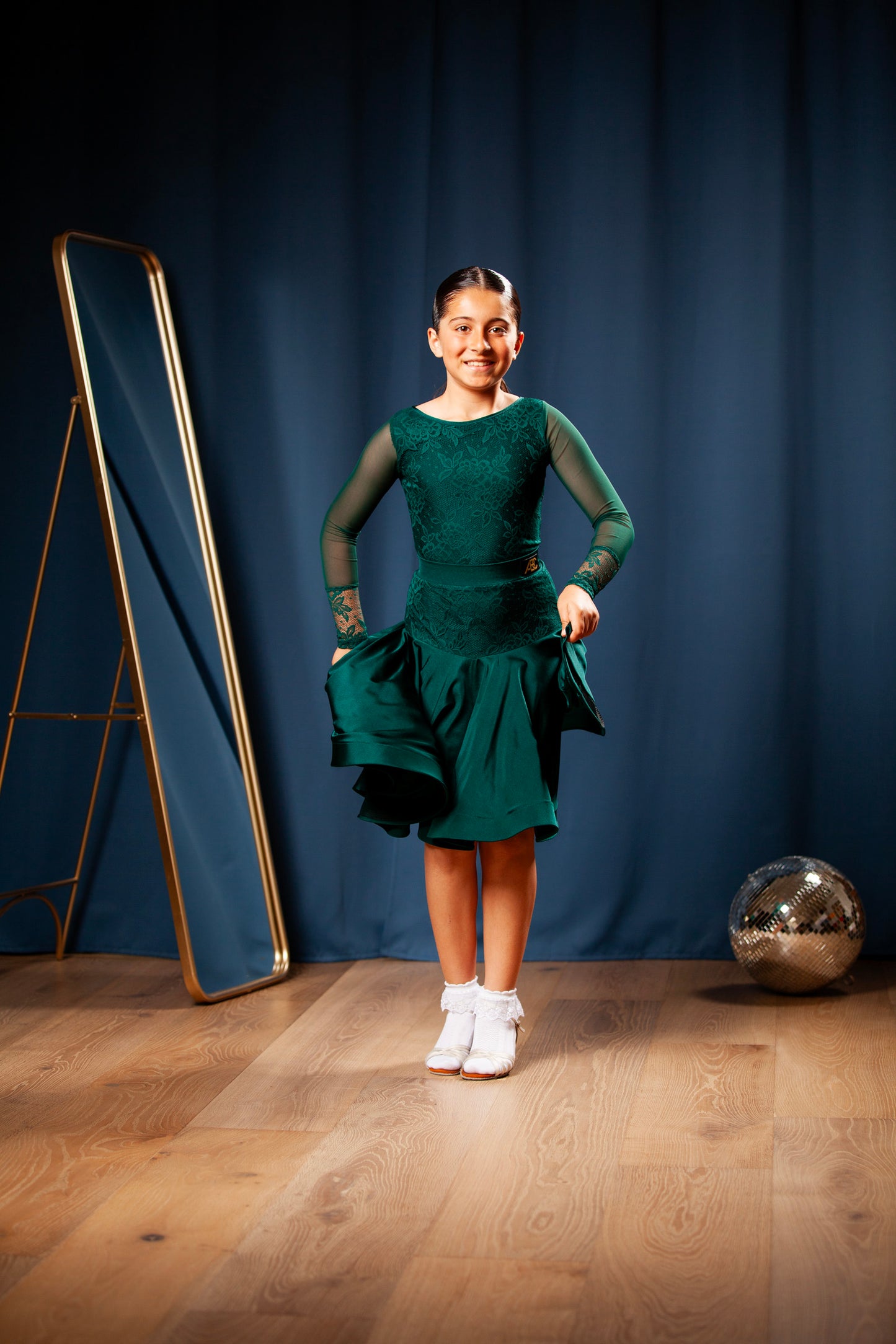 Juvenile dress Emily in forest green color