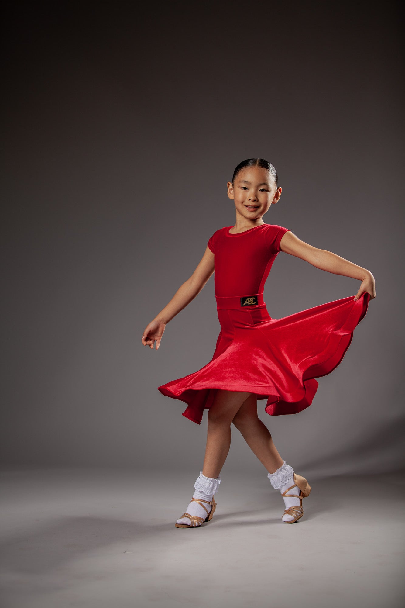 Juvenile dress Julia in cherry red color