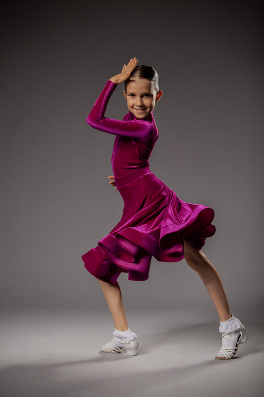 Juvenile dress Nicole in fuchsia color