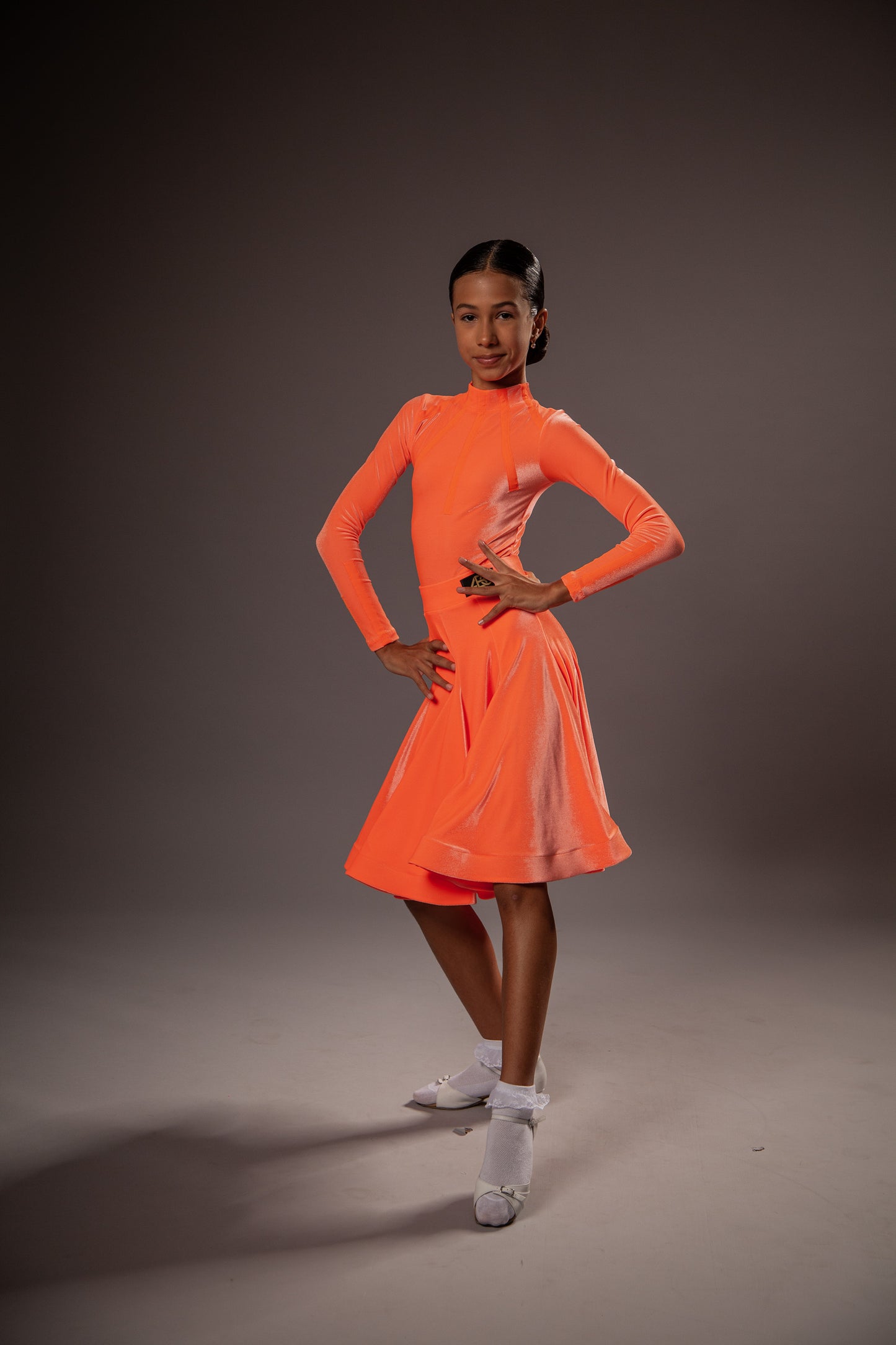 Juvenile dress Nicole in orange color